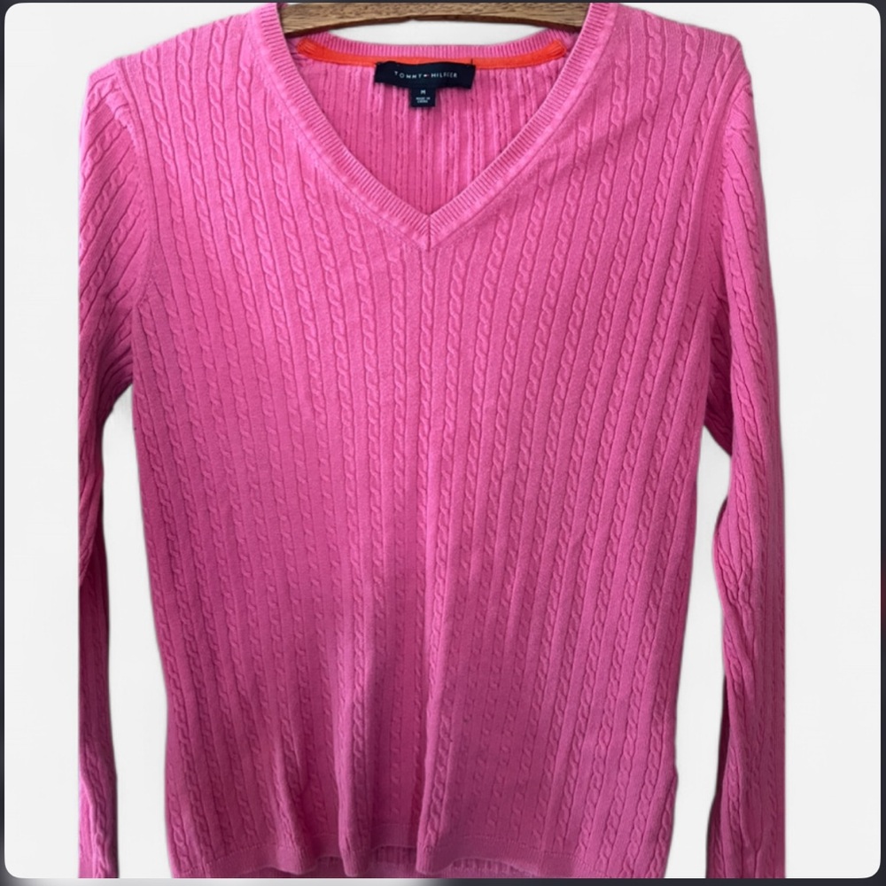 Tommy Hilfiger Pink V-Neck Sweater women’s size medium